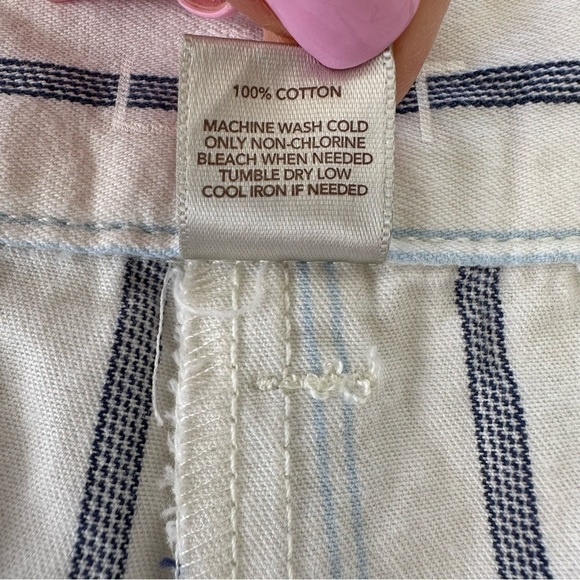 Ann Taylor LOFT striped shorts in 💯 cotton, high waisted - Picture 12 of 14